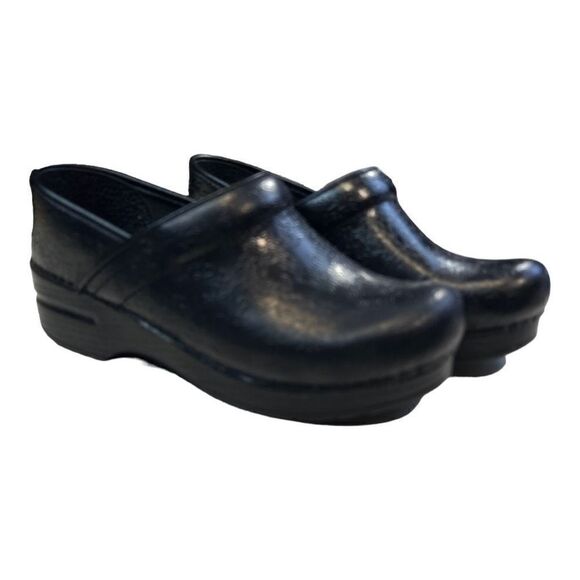 Dansko Women's XP Professional Nurse Black Patent Leather Clogs Black Size 37 - Picture 1 of 8